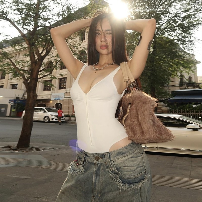 Klalien Gợi Cảm Body Không Tay Lưng Quấn Ngực Hình Eo Dây Kéo Màu Trơn Mùa Hè Nóng Gà Con Thường Ngày Đa Năng Thời Trang Phụ Nữ Mới | BigBuy360 - bigbuy360.vn