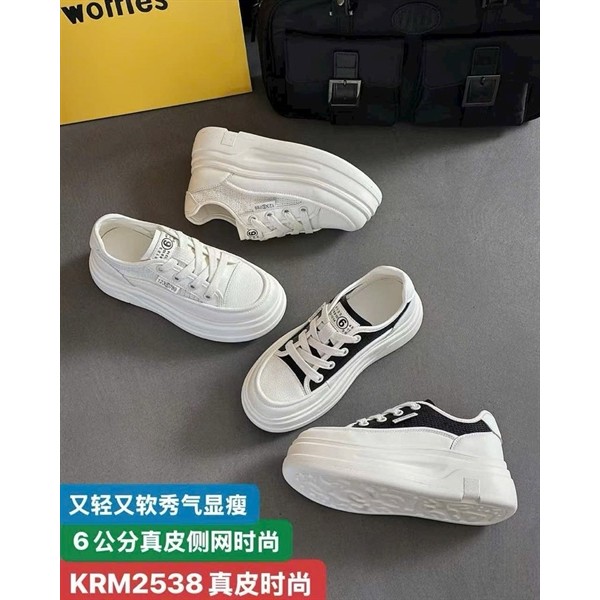 Giày thể thao nữ đế bánh mỳ 5P michael kermit 2538 5/9 Phương Giày