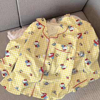  Bộ đồ ngủ Hello Kitty dễ thương Bộ quần dài tay mẫu mới xuân thu cho nữ bộ đồ mặc nhà ca rô màu vàng đơn giản cho học sinh Bộ hai chiếc 