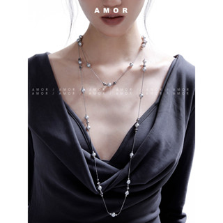 Vòng cổ dài bầu trời đầy sao ngọc trai màu xám với nhiều cách mặc, thiết kế thích hợp