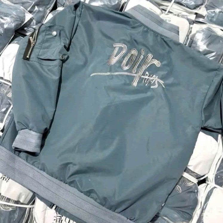 ( Unisex) Áo Bomber Diok Thêu 2 Mặt Xanh Dương . Áo Gió 2 Lớp Dày Dặn Dáng Rộng.