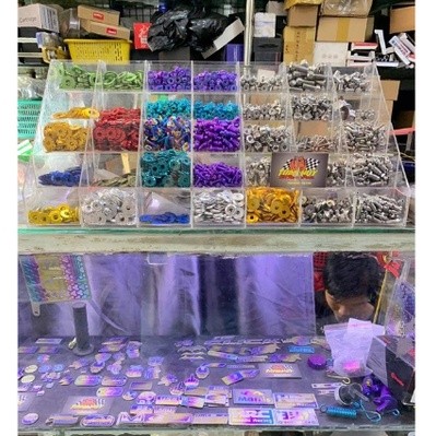 Kệ đựng ốc vít bằng mica- Kệ mica đựng ốc titan nhiều ô - Kệ titan - Khay đựng ốc titan - Kệ trưng n