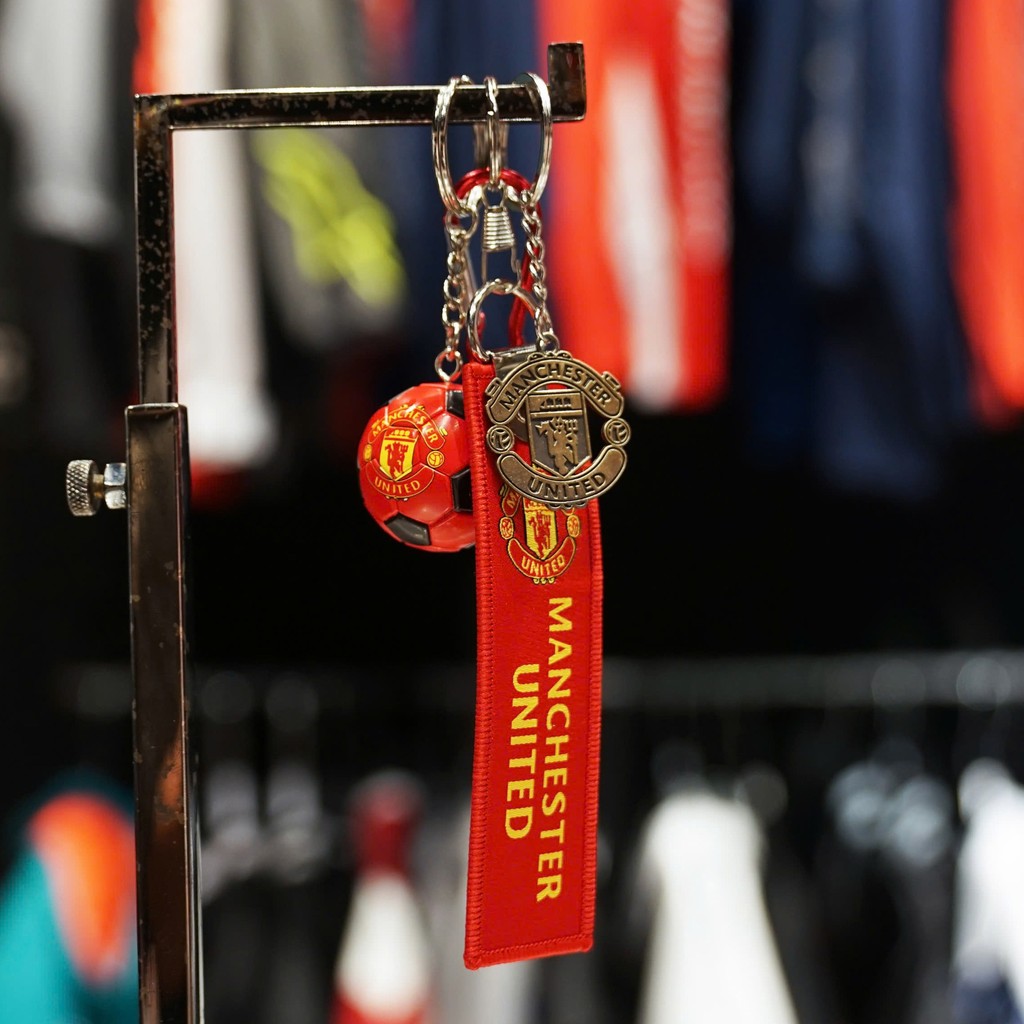 Móc khóa 3 trong 1 logo Câu lạc bộ MU - Hàng custom - BOMBSHOP [ACSS67]