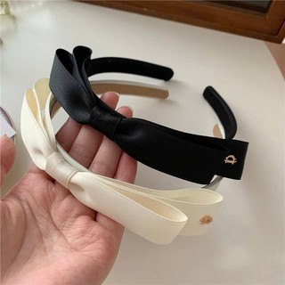  Băng Đô  Bờm Cài Tóc Hình Nơ Đính Chữ D Màu Đen-Trắng Vải Lụa Sang Chảnh Cho Nữ lady BL23 
