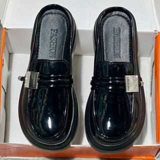  SỤC NỮ KHÓA VUÔNG VẮT NGANG DẾ 6CM GIÀY SỤC ĐỐC GẮN KHÓA XINH XẮN TRẺ    MÃ BÓNG 83S   