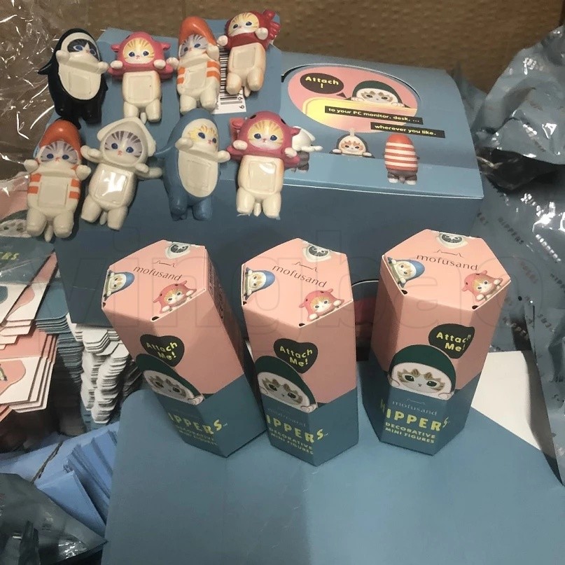 Hippers Điện thoại Shark Cat Series Trang trí máy tính ô tô Hình mèo ngẫu nhiên Quà tặng ngày lễ tìn