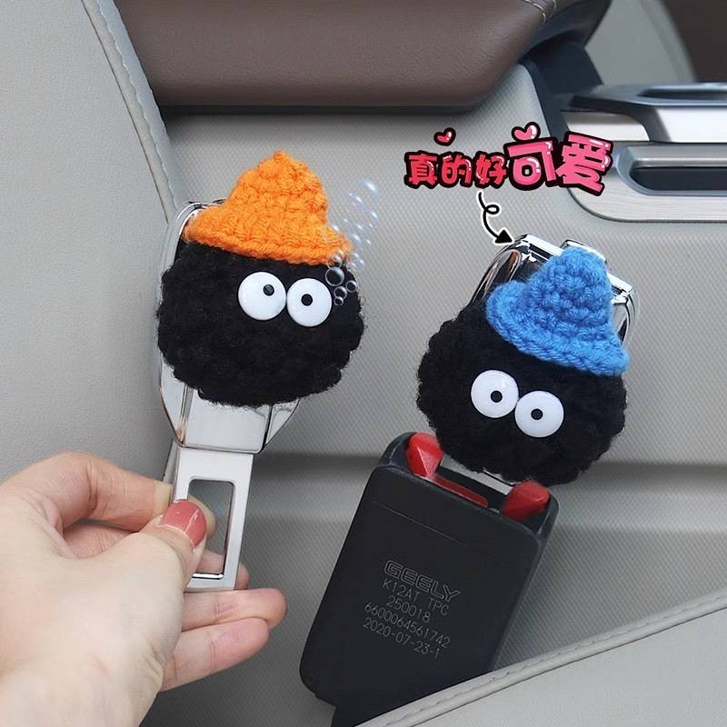 Car Safety Plug with Bayonet Plug Cartoon Mini Cute Car Seat Back Safety Belt Holder Extension Joint