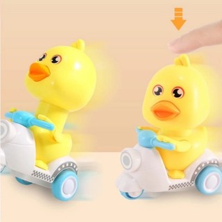 Đồ Chơi Vịt Con Chạy Xe Máy Vespa, Ấn Đầu Là Vịt Chạy - Vịt Chạy Xe Máy Cute
