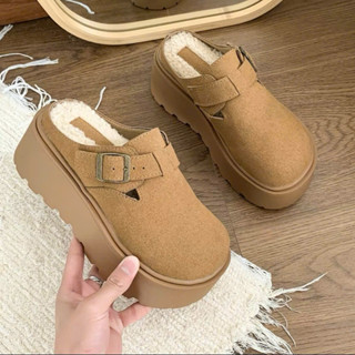 SỤC NỮ ĐẾ LÓT LÔNG DA LỘN TRẦN BÔNG ĐẾ BẰNG CAO 7CM HÁCH DÁNG HOTREND [ MÃ 385]