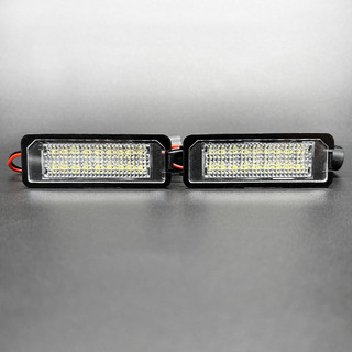 Phù Hợp Cho VW Savero 2005-2013 Gol 2004-2010 Fox-EU 2005-2012 Fox-Africa 2004-2010 Lỗi Miễn Phí Đèn LED Biển Số