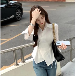 Áo sơ mi thiết kế vạt chéo hack eo sang xịn mịn. Áo Dài kiểu dài tay dễ mix max. Mix quần jeans, chân váy đều xinh SM75