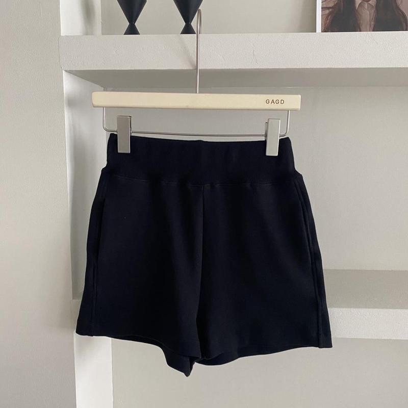 ￼[ Combo 2 quần ] Quần short nỉ ép nữ kiểu dáng thể thao, cạp chun co dãn, chất vải dày dặn mịn đẹp | BigBuy360 - bigbuy360.vn