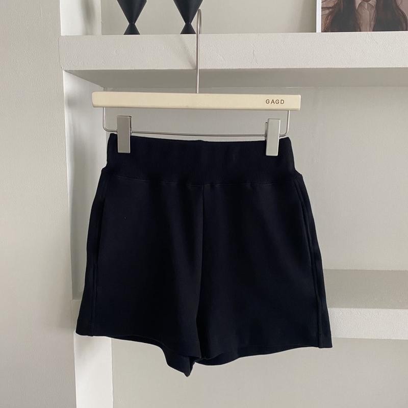 ￼[ Combo 2 quần ] Quần short nỉ ép nữ kiểu dáng thể thao, cạp chun co dãn, chất vải dày dặn mịn đẹp | BigBuy360 - bigbuy360.vn
