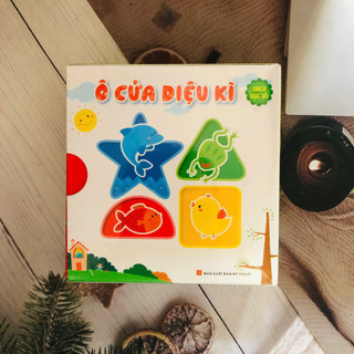 Sách Ô Cửa Diệu Kỳ ( Bộ 4 cuốn tương tác đục lỗ)