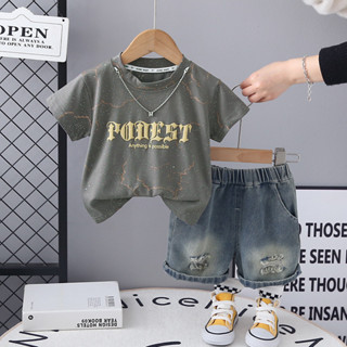 Trẻ Em Mới Thời Trang Mùa Hè Bé Trai Bộ Quần Áo Cotton Trẻ Sơ Sinh Vòng Cổ In Chữ Áo Rách Quần Short Quần Jean 2 Cái / bộ Tập Đi Bé Gái Trang Phục Thường Ngày Bộ Đồ Thể Thao Trẻ Em