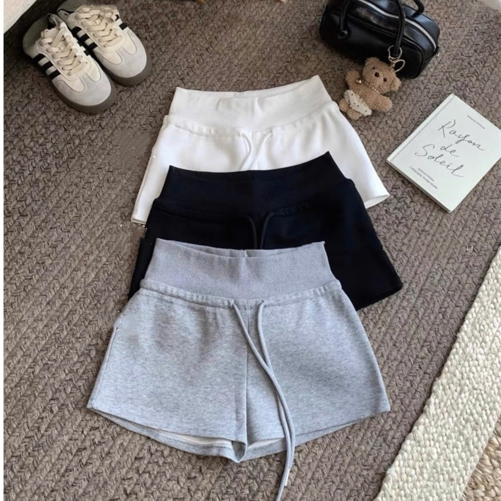 Quần đùi nữ quần short cạp cao ôm eo tôn dáng chất liệu nỉ hai da cao cấp | BigBuy360 - bigbuy360.vn