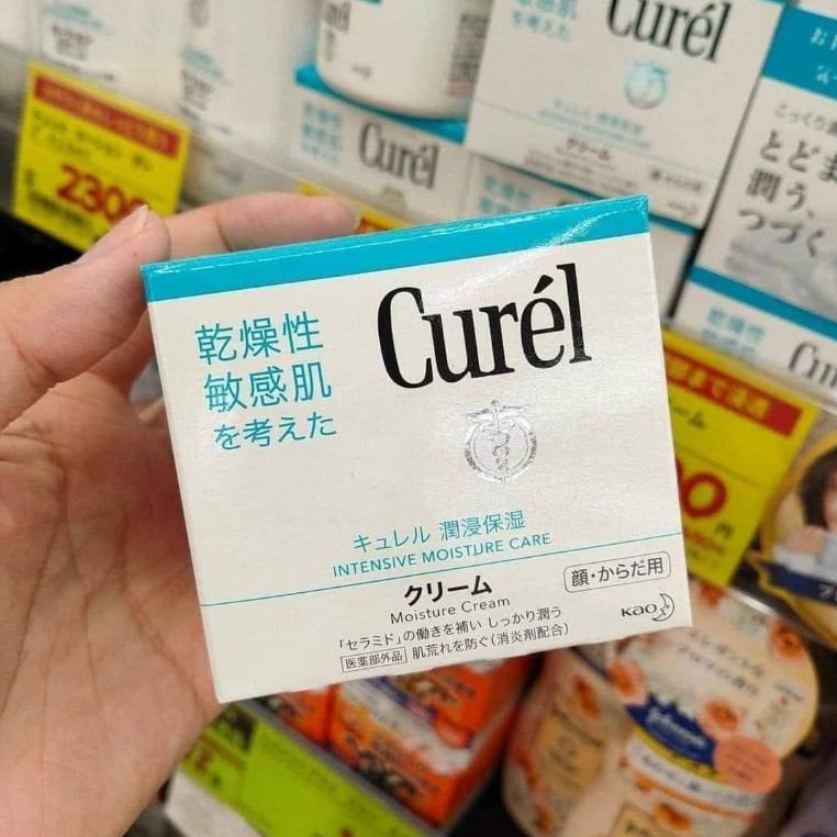Kem Dưỡng Ẩm Curel Intensive Moisture Care Cho Da Khô, Nhạy Cảm Nhật Bản 90GR - CUREL XANH