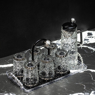 (SẴN) Bộ bình cốc uống nước thủy tinh kèm khay giá úp cốc, Bộ bình đựng nước đen để bàn phòng khách