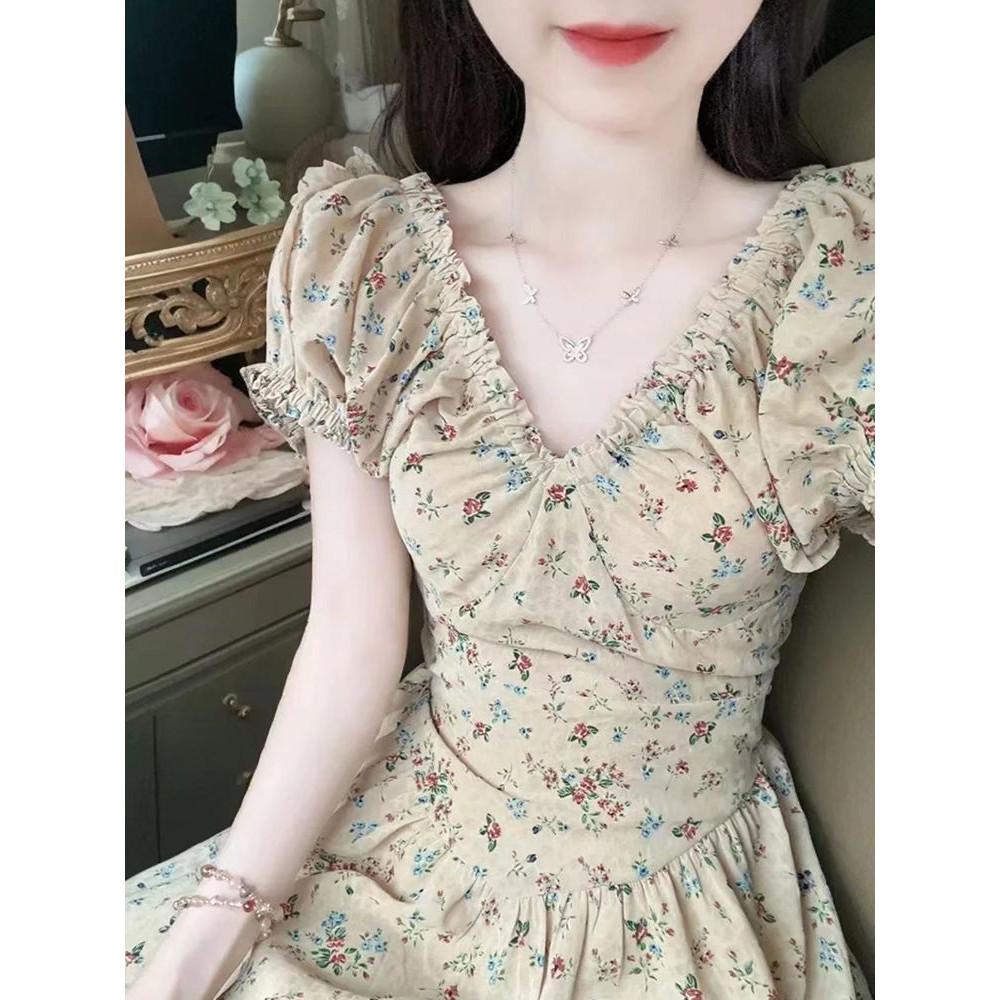 Váy Liền Hoa Nhí Cổ Chữ V Cao Cấp