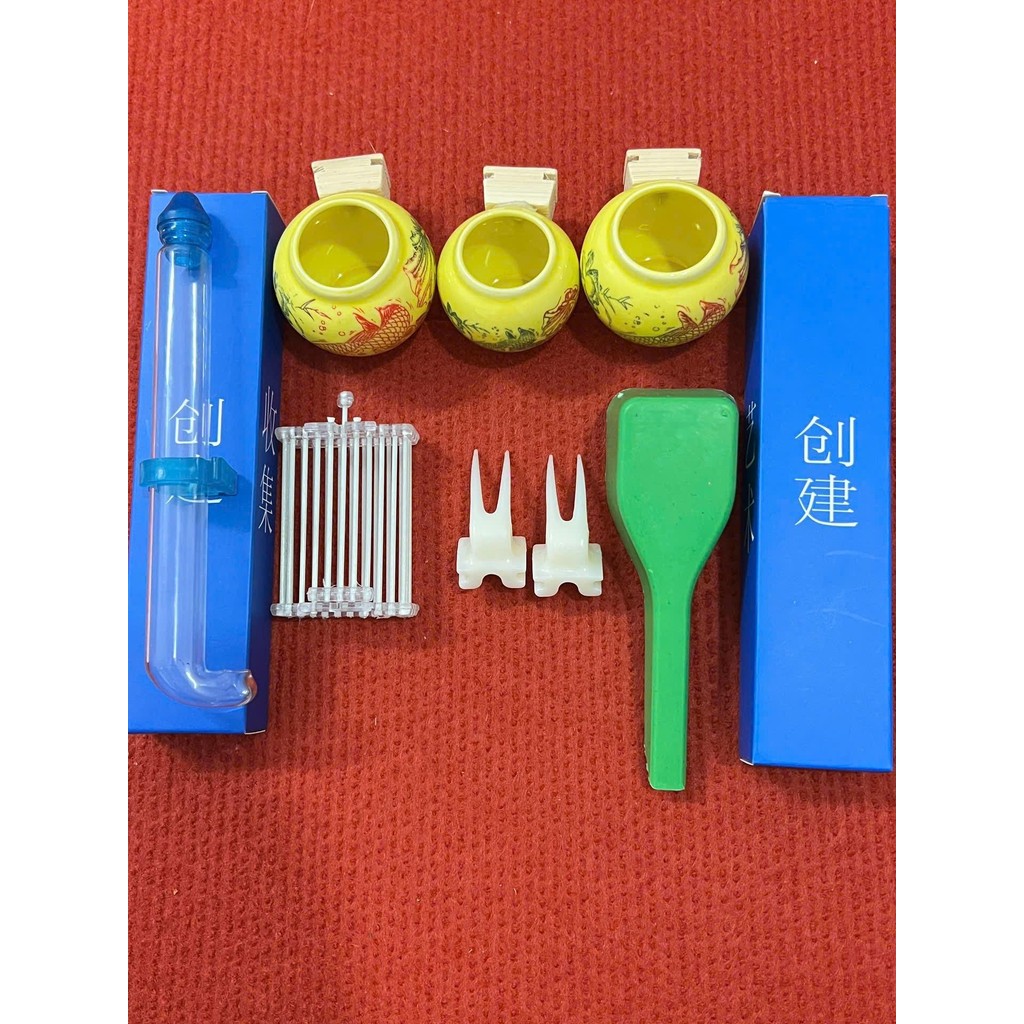 Combo Cóng sứ chào mào gắn sẵn tai tre (1 bộ cóng chợ ngẫu nhiên + 2 xiên tàu + 1 rọ + xúc nhựa + 2 cóng hút tàu)