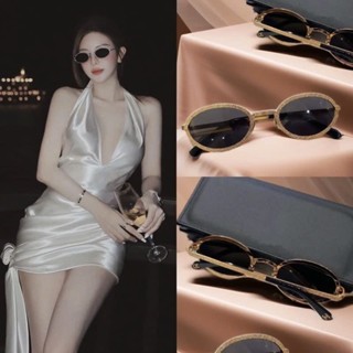 Mắt kính ngố thầy bói chụp ảnh mặc áo dài Tết 2025, kính râm mặt tròn chụp ảnh cưới style cổ trang