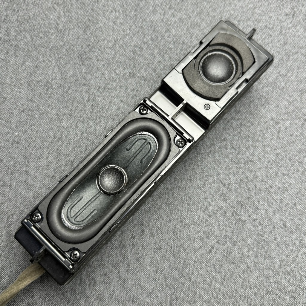 Loa tháo gỡ tường LG Echo Harman Loa tần số hai điểm Loại đường ray dài Loa trầm 4 Euro 30W Âm thanh