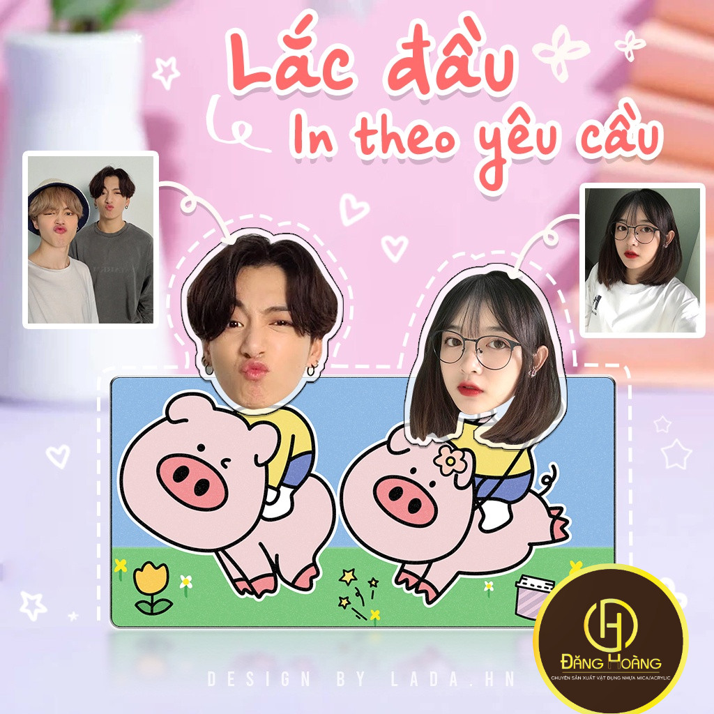 Mô hình standee lắc đầu cặp đôi in theo yêu cầu, mô hình lắc đầu chạy bằng pin in theo yêu cầu đáng 