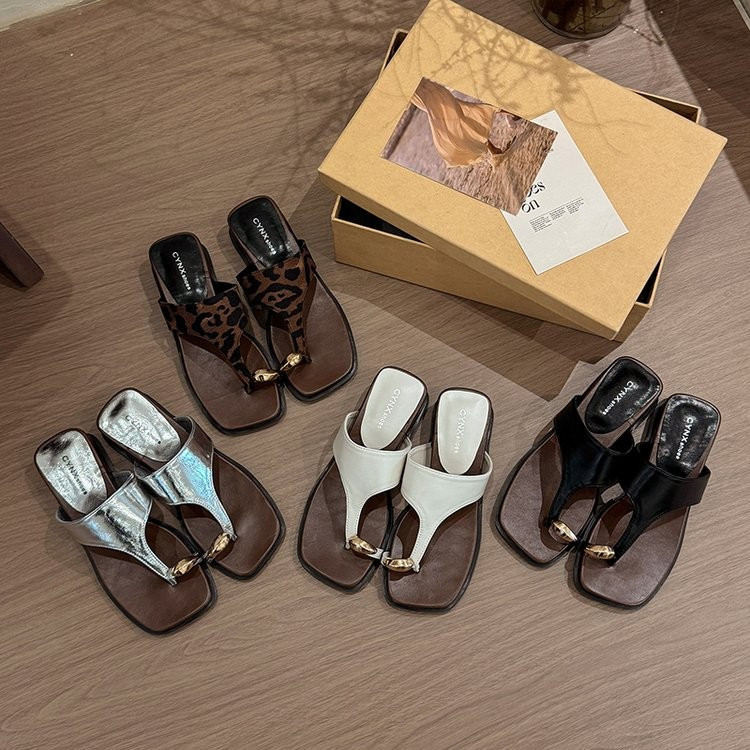 Dép bệt vuông mùa hè thời trang retro thoải mái, dép PU trượt cho phụ nữ, không trượt, dép đi biển ngoài trời gót thấp, giá sỉ tại nhà máy | BigBuy360 - bigbuy360.vn