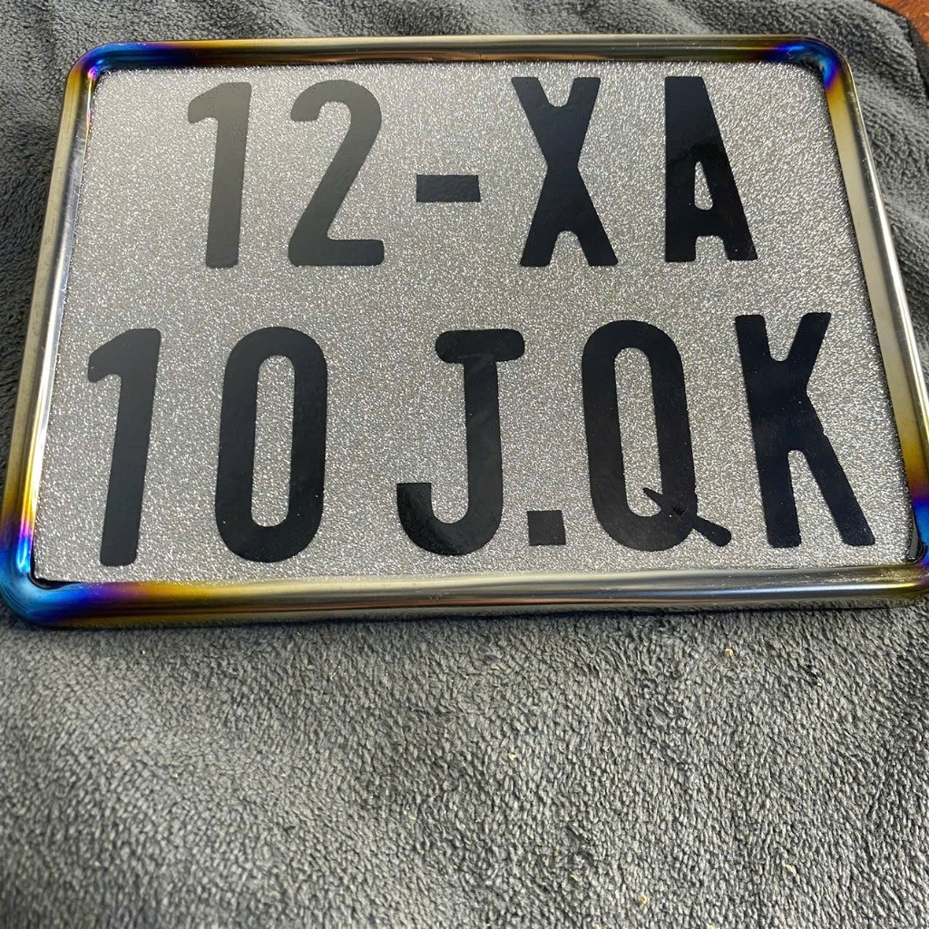 Bộ Biển Số Xe Đạp Điện, Xe Máy Điện Theo Yêu Cầu Nền Decal Kim Tuyến Cực Đẹp - Khung Viền Biển Số.