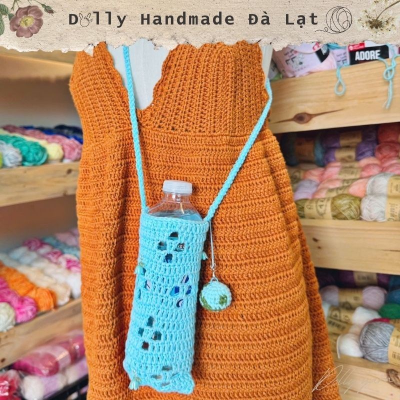 Túi đựng bình nước len handmade  - Tiệm Len Dolly Đà Lạt