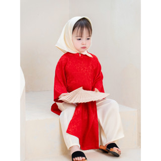 Set Áo Dài Lụa Đỏ Bé Gái Carrot, Chất Liệu Lụa Đỏ Viền Cổ