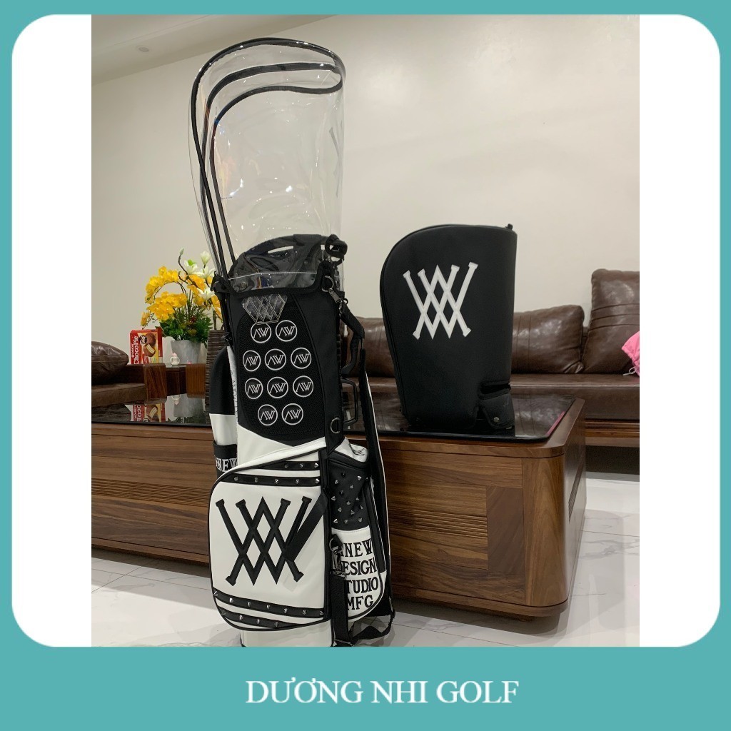 Túi đựng gậy golf Anew chân chống tiện lợi, gọn nhẹ.