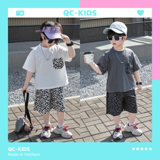 Bộ quần áo cộc tay bé trai chất liệu cotton hoạ tiết quần loang báo túi áo ngực cho bé 8-18kg