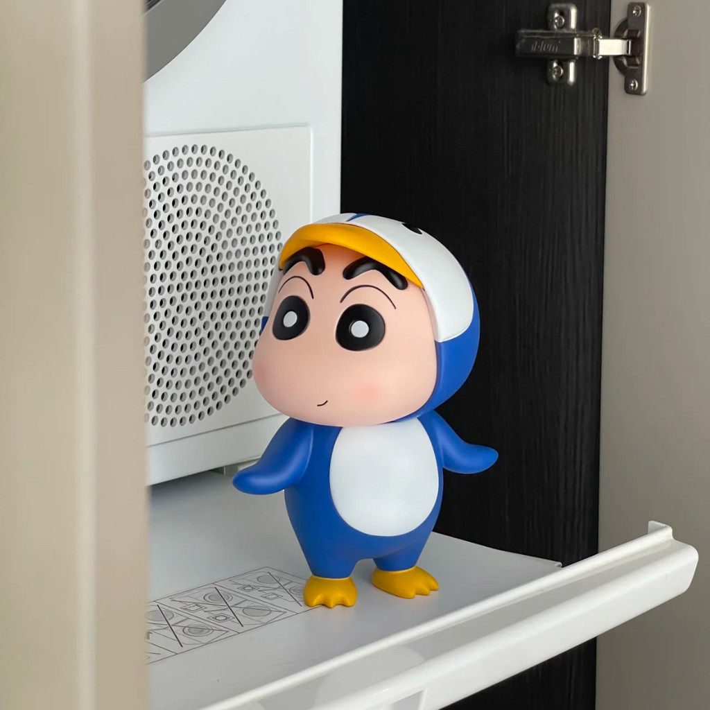 Mô Hình Nhân Vật shin Cậu Bé Bút Chì Cosplay chim cánh cụt, dễ thương, trang trí bàn, xe hơi - h2t t