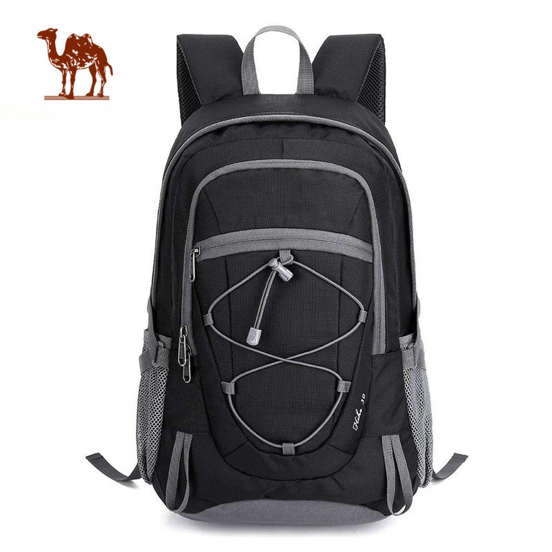 Balo leo núi CAMEL CROWN  thiết kế siêu nhẹ sử dụng khi đi du lịch