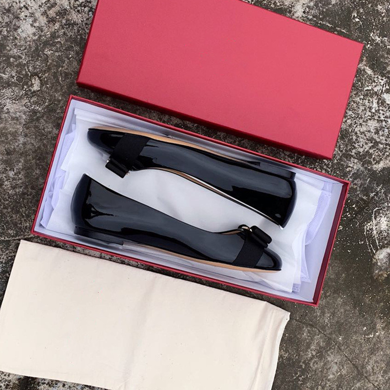 Giày đơn nữ phiên bản cao có nơ 2025, kiểu dáng mới Feijia, da thật, gót chunky đỏ, miệng nông, mũi 