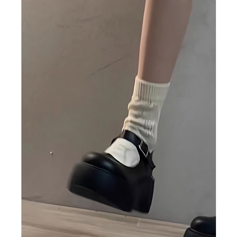 Mẫu mới năm 2025 Đại học Đế dày Nhật Bản mũi tròn jk Giày da nhỏ Nữ Anh Preppy Phong cách tăng cổ điển Mary Jane Giày đế bệt20241210