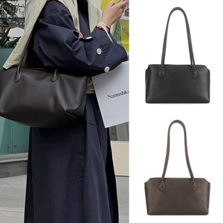 Túi Tote Kendall Hợp Thời Trang Với Túi Xách Đơn Giản Và Thiết Kế Túi Nách Da Bò