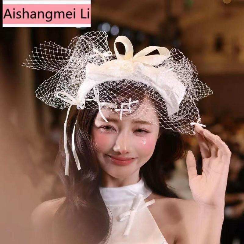 <[Aishang] Headband bridal lace với large bow, phù hợp cho elegant French wedding dress]]>