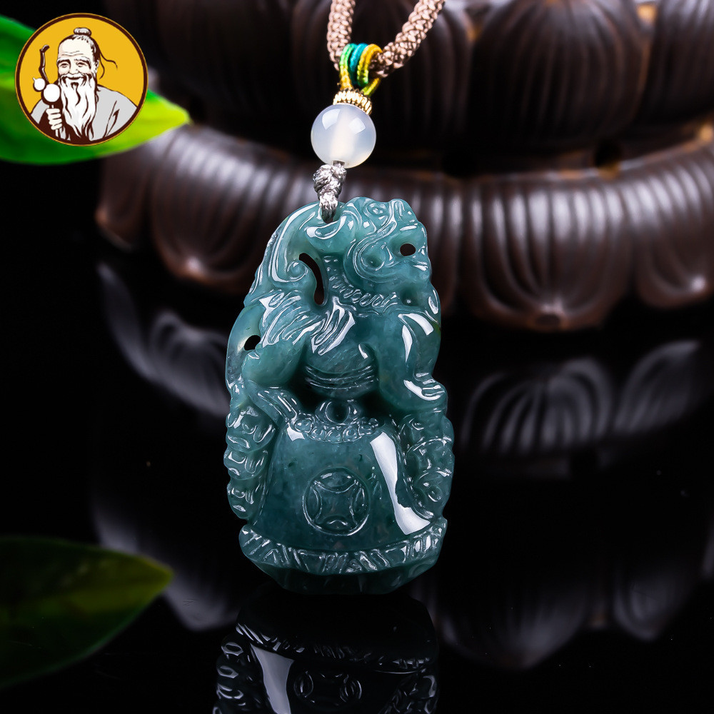 Mặt Dây Chuyền Seiko Chính Hãng, Jadeite Màu Xanh Nước Pixiu