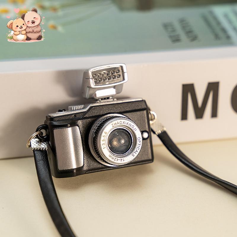 Camera mini Prop Camera mini Trang trí Camera cổ điển Mẫu máy ảnh kỹ thuật số