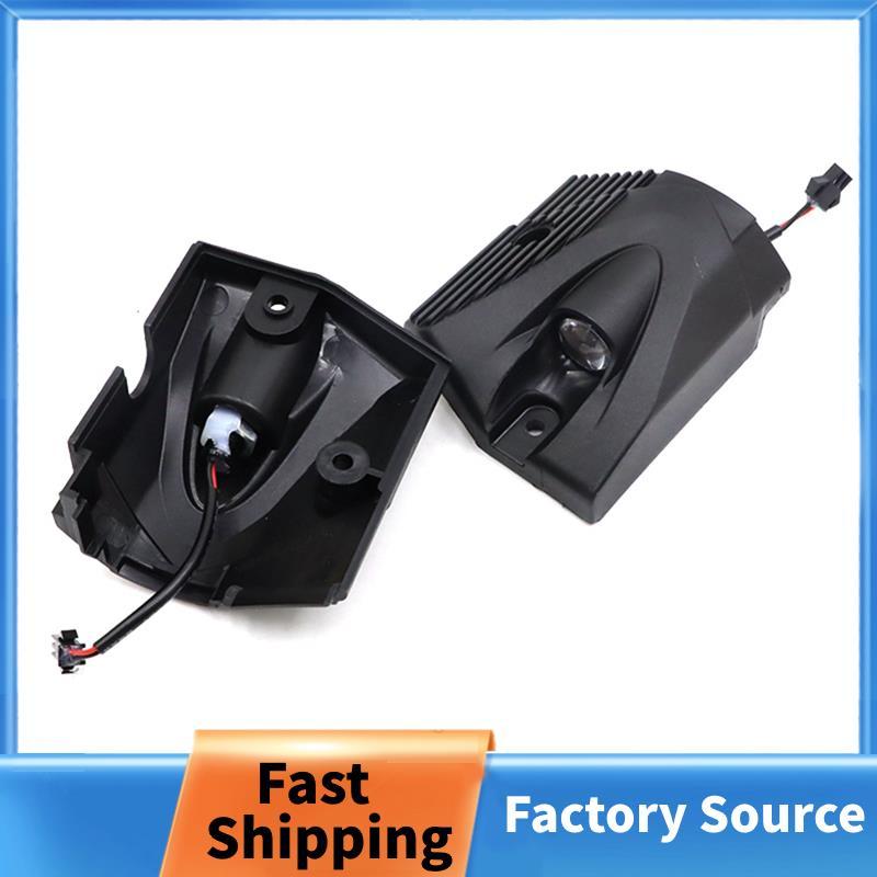 Đèn hậu xe điện G2 Master có nắp bảo vệ