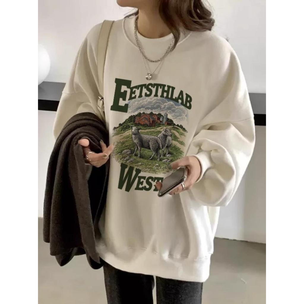 Women's White Round Neck Sweatshirt, Classic American Style, Belongs to Streetwear Fashion Line, Loo