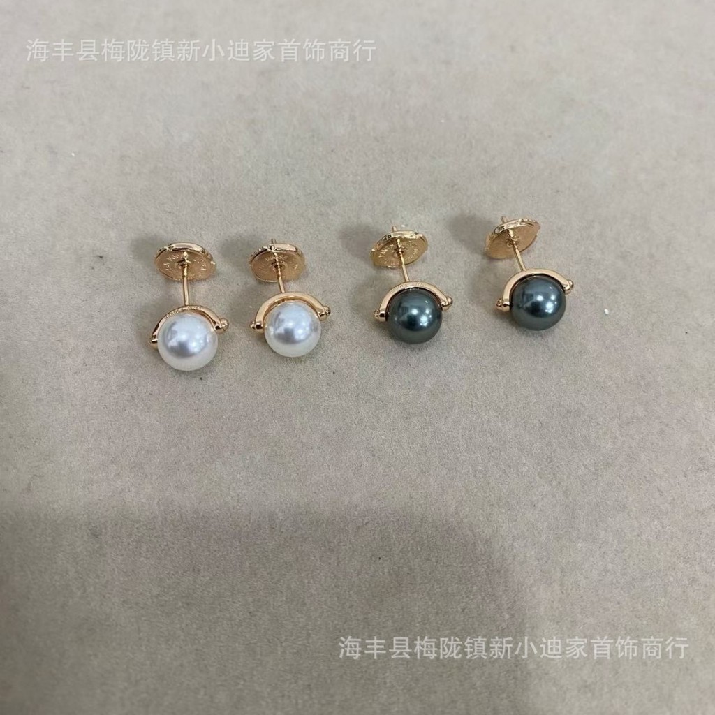 Her''s H Home V Gold Light Luxury High-end Japanese and Korean Fresh Style Earrings Vintage Simple P