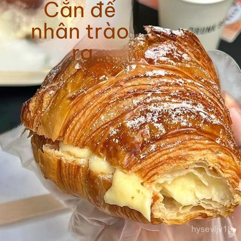 Bánh sừng bò sô cô la sữa chua bơ, bữa sáng bổ dưỡng, kem Pháp, bánh mì nhân kem, bữa sáng đầy đủ di