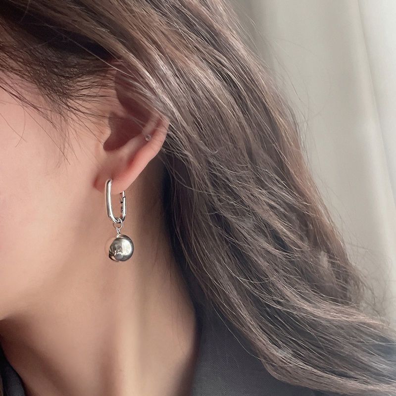 Female sale#Round ball treasure with a silver touch, niche luxury and light elegance s925Earring and