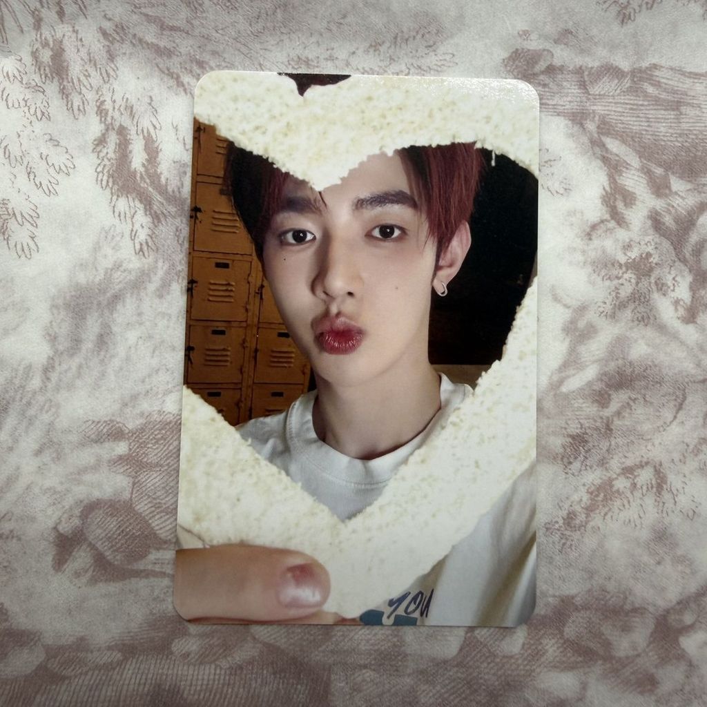 ZB1 ban ngày zb1 đặc biệt mới ms đặc biệt thẻ đặc biệt ms bắp rang tình yêu Chương Hạo