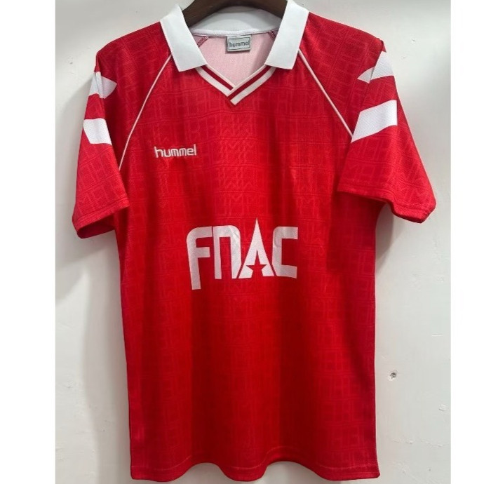 Áo jersey cổ điển Benfica màu đỏ, size từ S đến XXL, phù hợp cho người yêu bóng đá