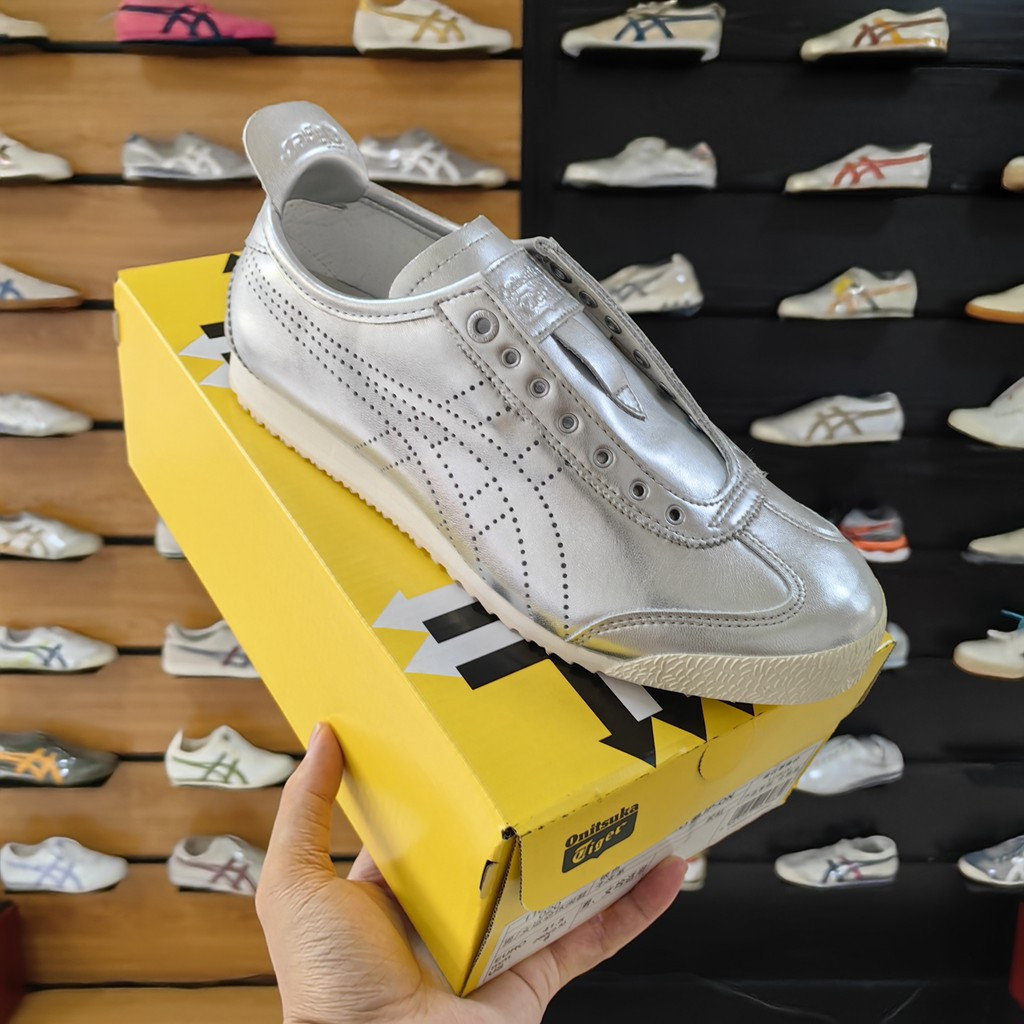 Giày chạy bộ Onitsuka Tiger unisex màu bạc, làm bằng da bò.