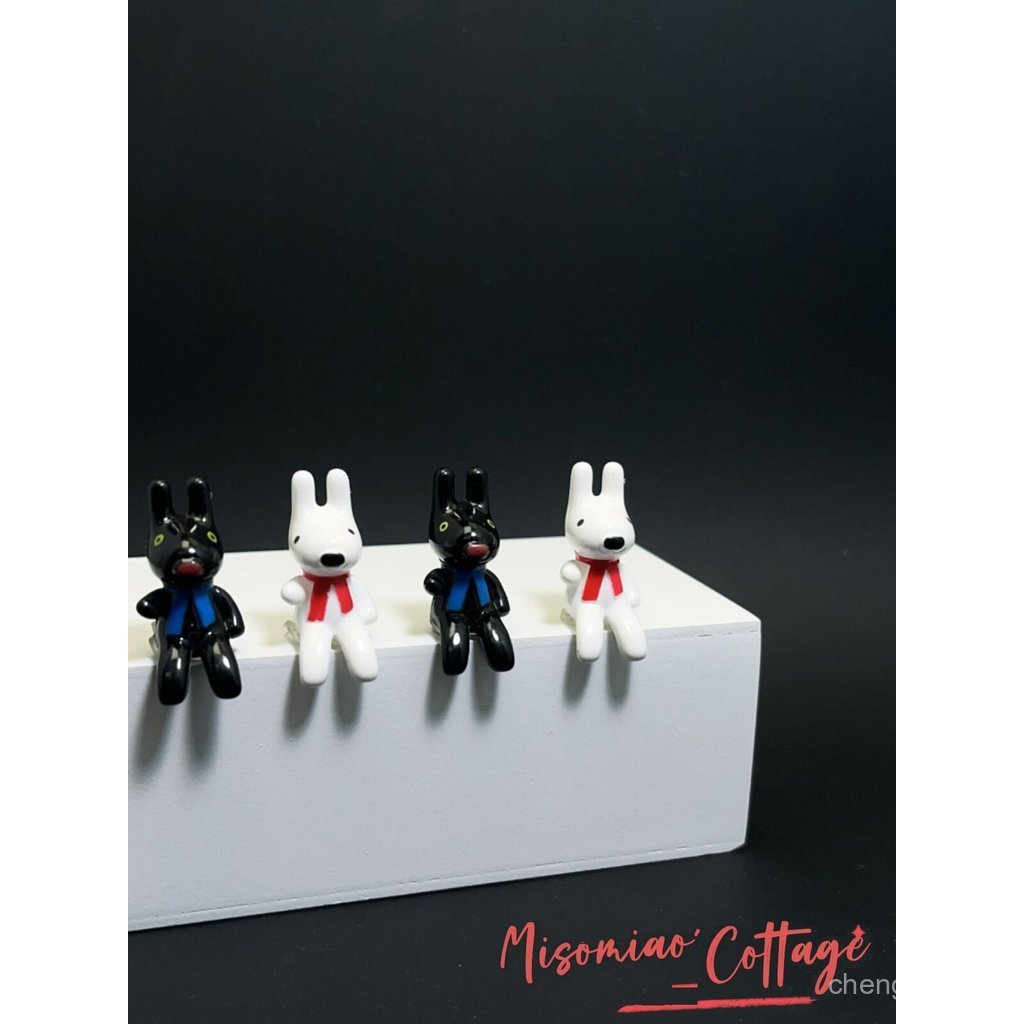 Số lượng lớn DyDo Black White Dog Cas và Lisa Gaspard et Lisa Phone Case diy Phụ kiện trang trí nhỏ